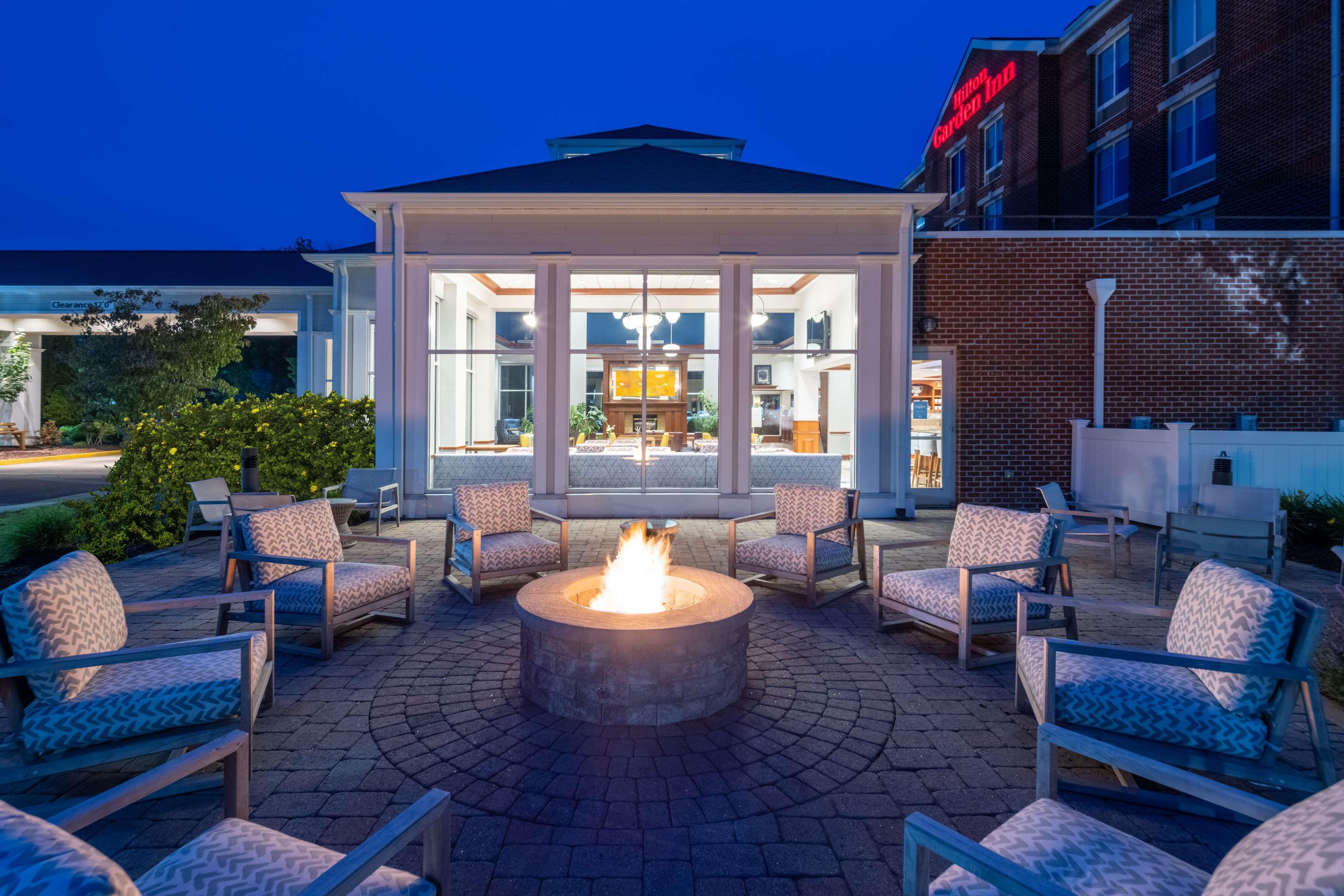 Hilton Garden Inn Mystic/Groton Eksteriør bilde